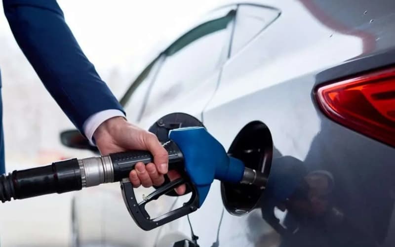 چالش های بنزین ارزان از نگاه مصطفی میرسلیم-اسفند ماه 1403