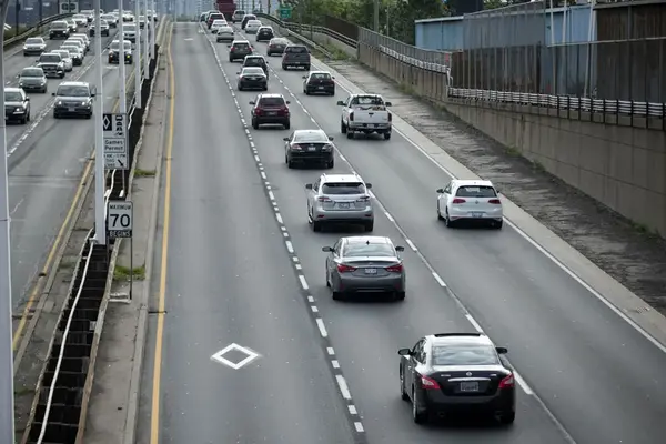 اعلام زمان اجرای طرح HOV (خطوط پر سرنشین) در تهران