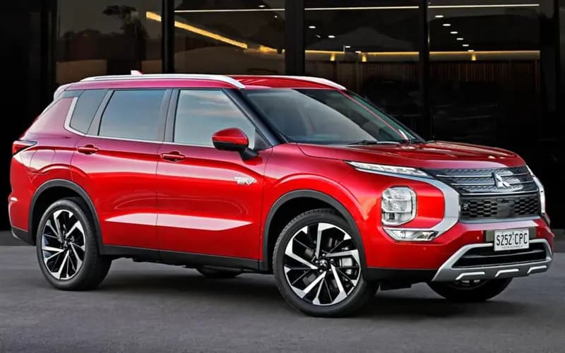  اعلام قیمت نجومی میتسوبیشی اوتلندر 2023-اسفند ماه 1403