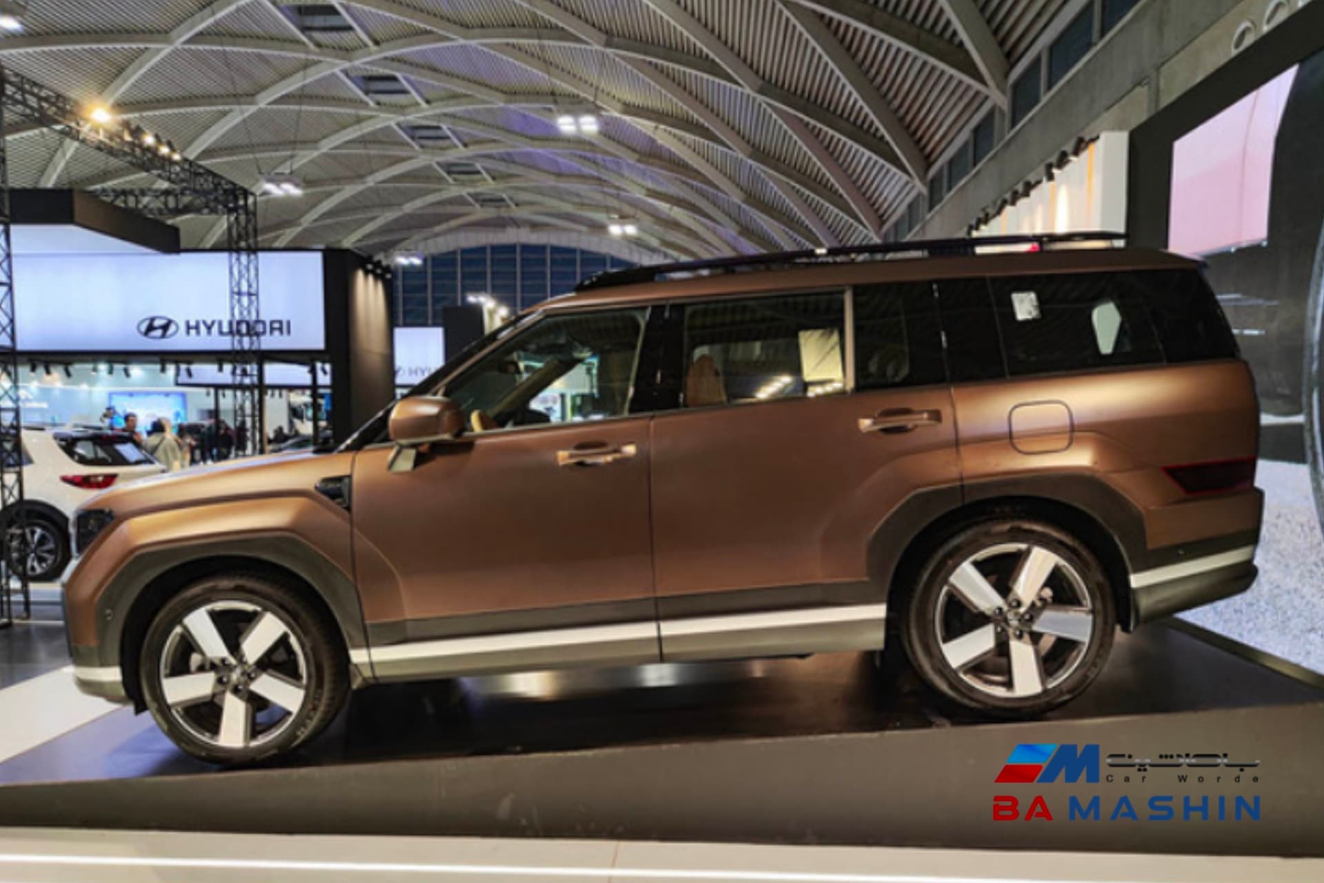 رونمایی از نسل پنجم هیوندای سانتافه در نمایشگاه بین المللی خودرو تهران