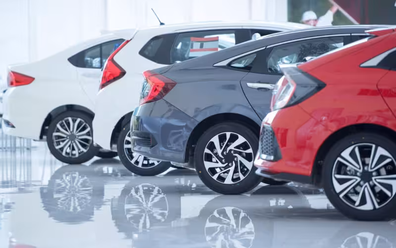 بازار خودروهای خارجی؛ قیمت اپتیما و تویوتا کرولا چند؟- 14 مهر 1404