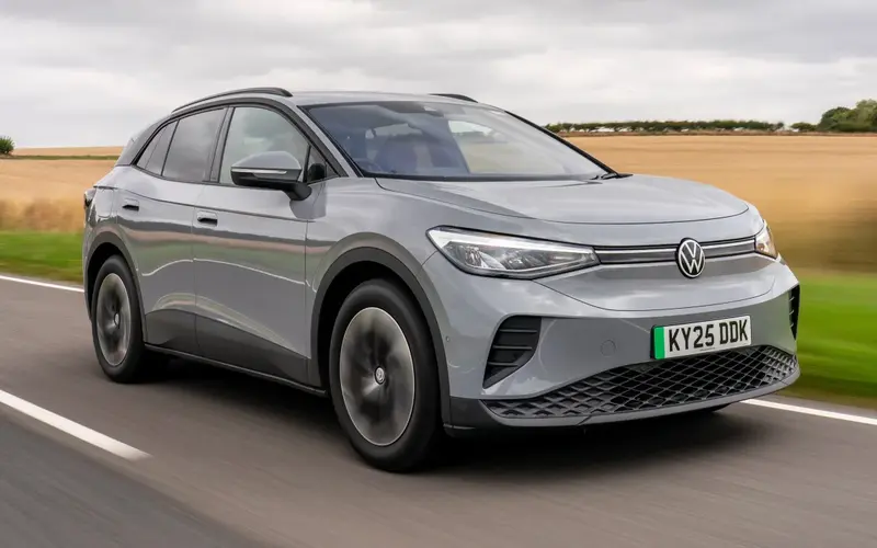 شرایط فروش نقدی و اعتباری خودروسازان راین آبان ۱۴۰۴: فولکس ID.4 و سئات آتکا با تحویل ۱۵ روزه