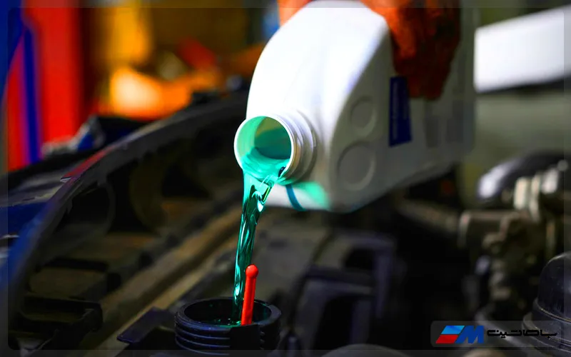 ضد یخ چیست؟ زمان استفاده از ضد یخ خودرو و نکات آن